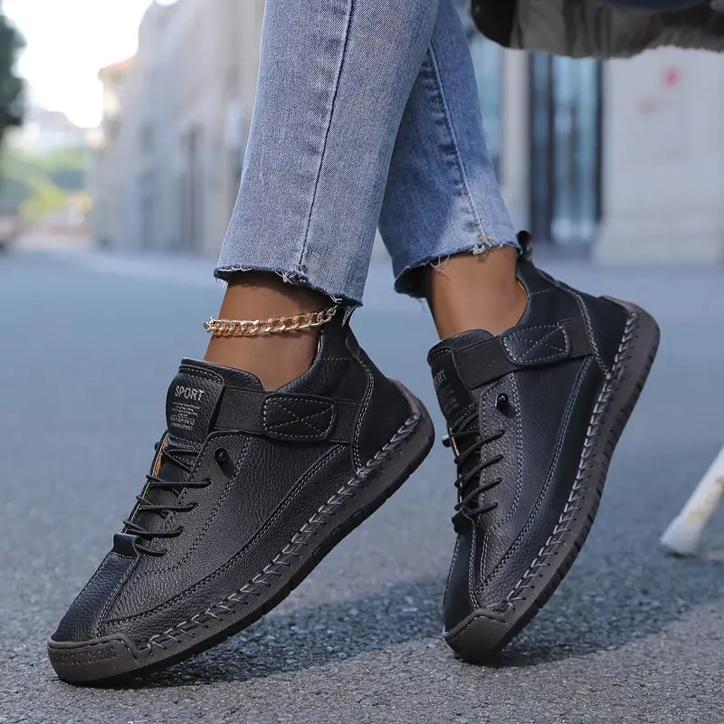 Zapatillas ortopédicas NOVIRA de Valeria Mont, slip-on con amortiguación y puntera ancha para mujer